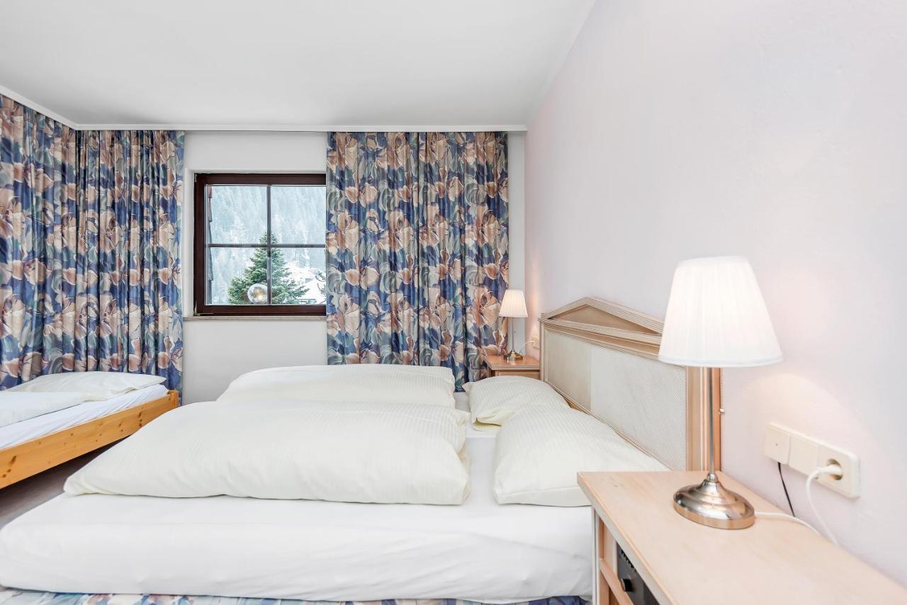 Pension Sylvia By Skinetworks Ischgl Bagian luar foto