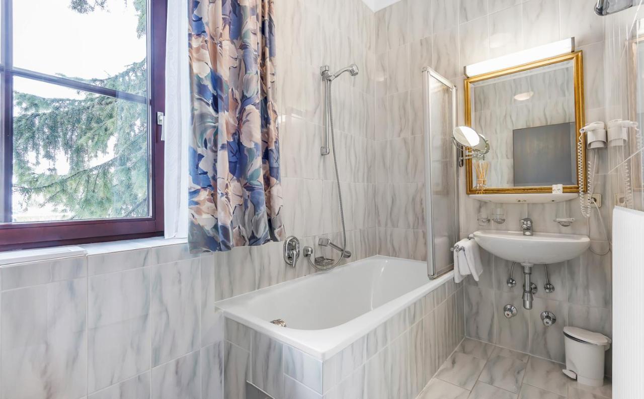 Pension Sylvia By Skinetworks Ischgl Bagian luar foto